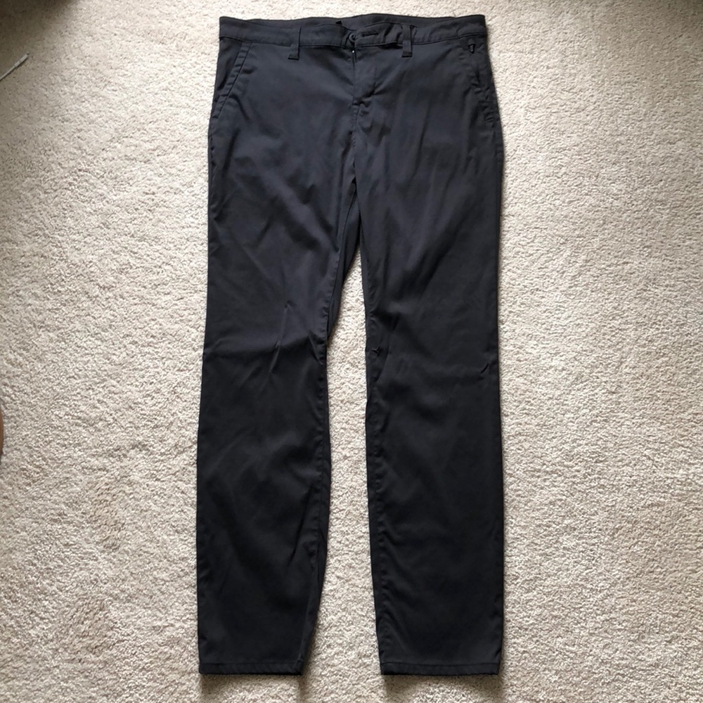 Prana Zion chino 35W 34L